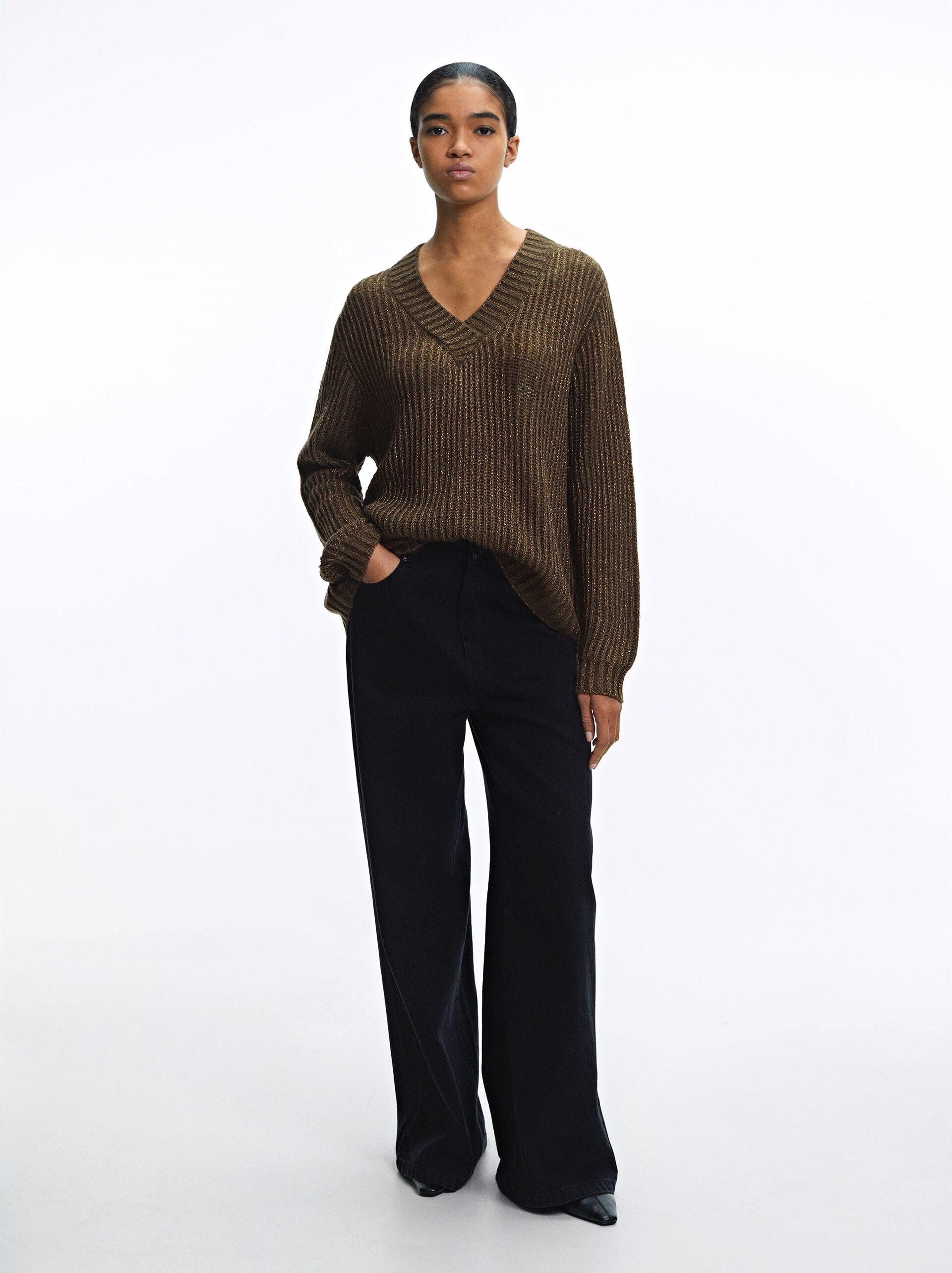 Knit Sweater With Wool image number 1.0