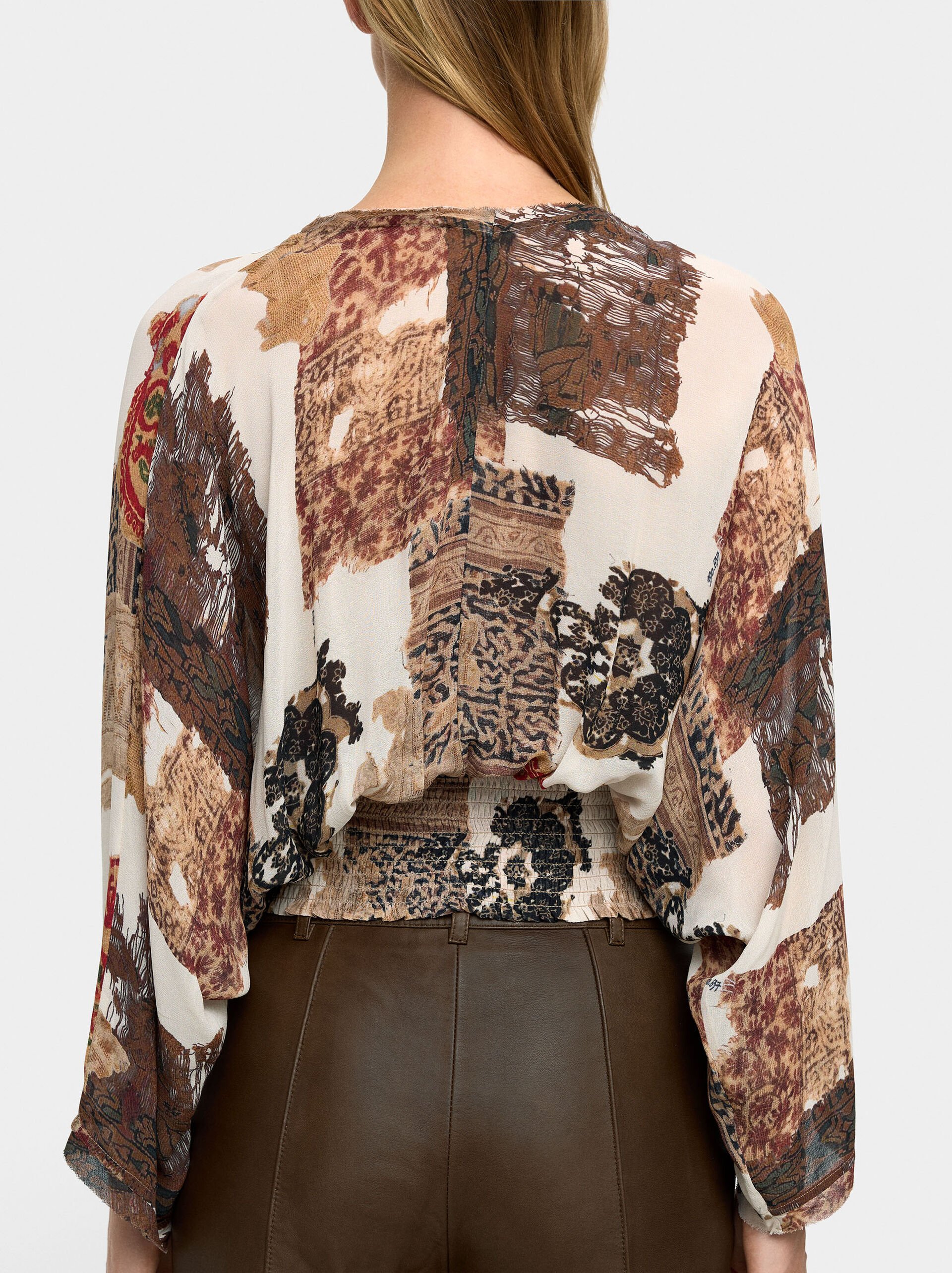 Blouse with semi-transparent print image number 3.0