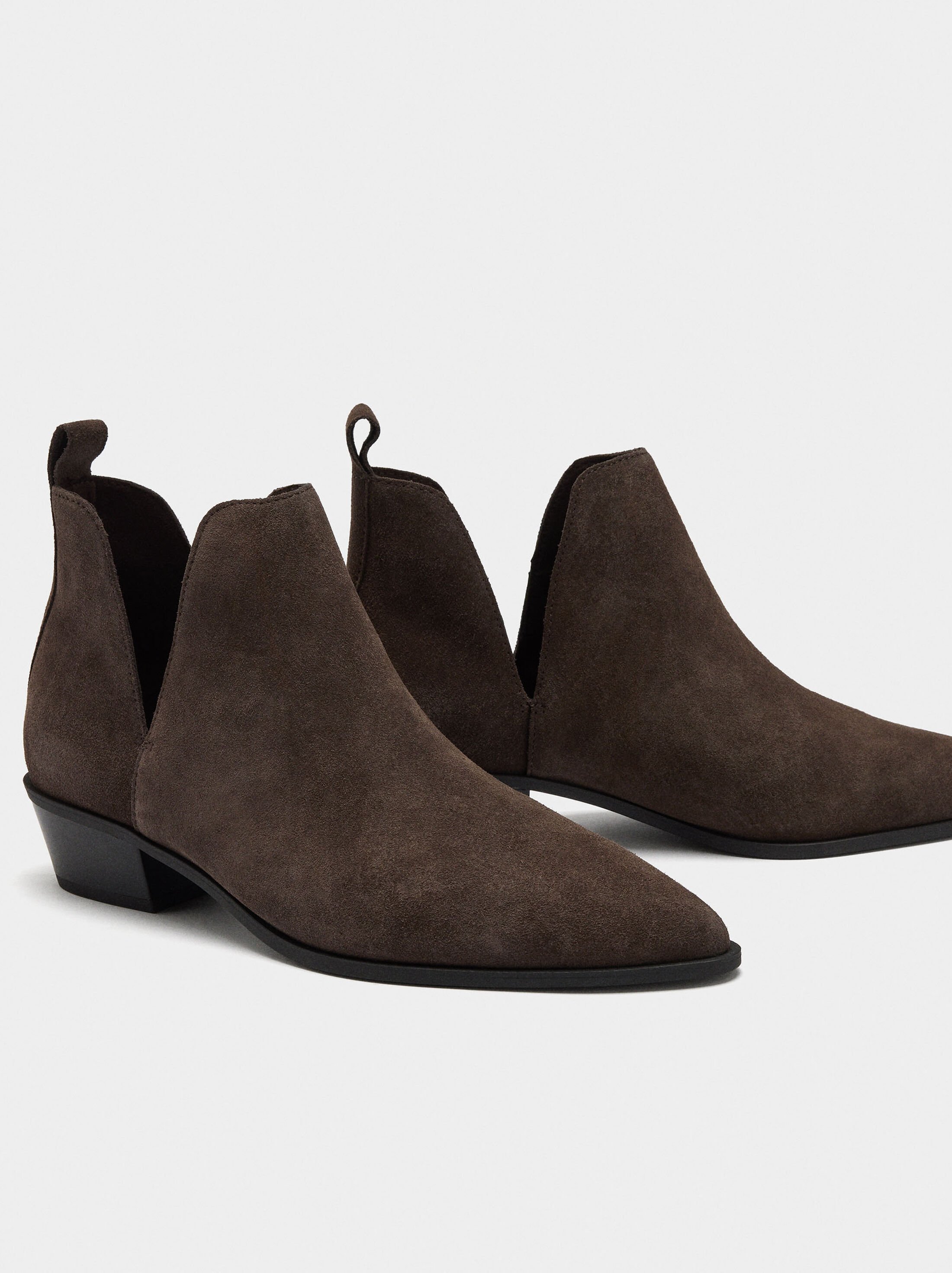 Leather cowboy ankle boots with openings image number 4.0