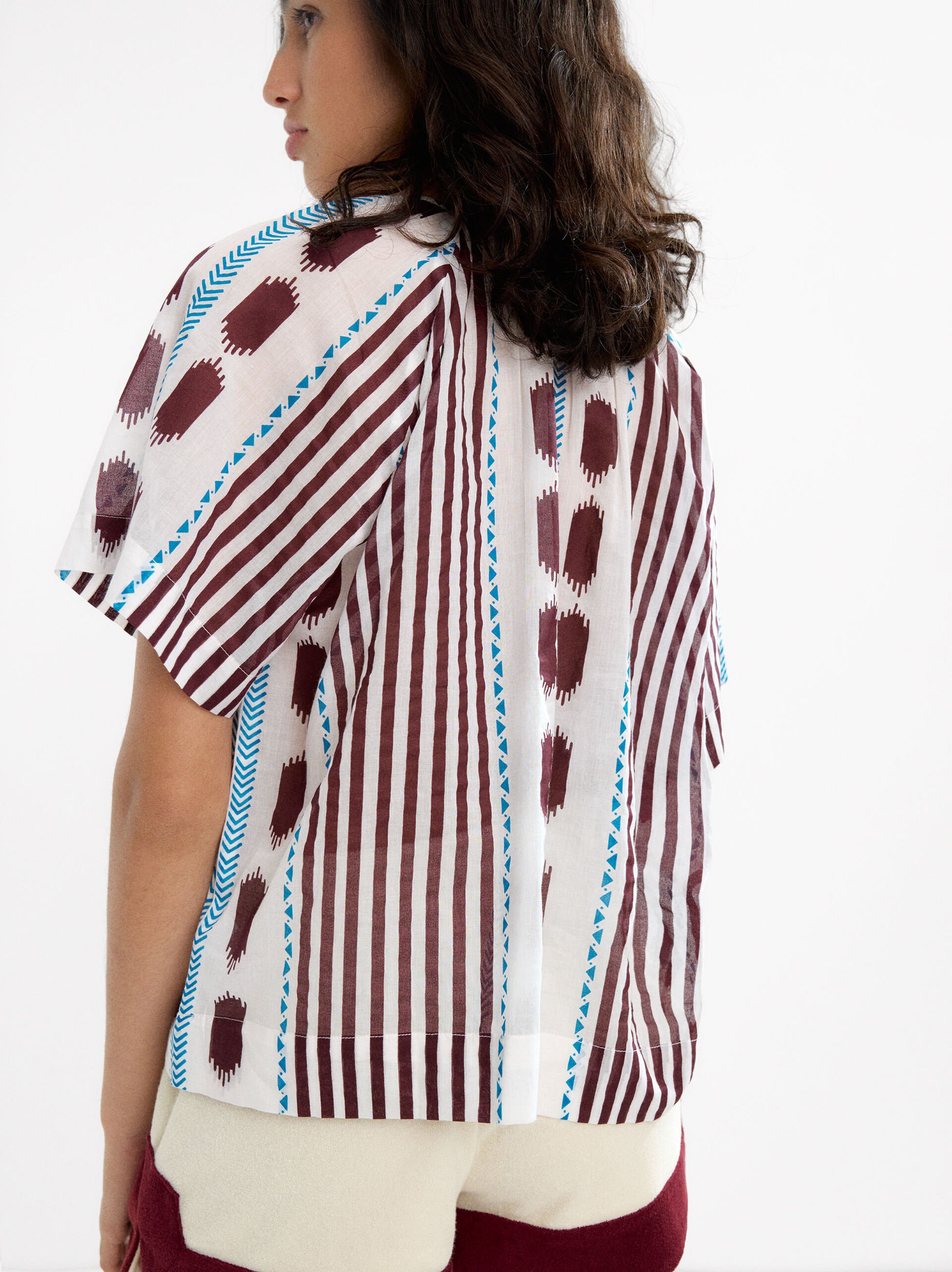 Camicia stampata 100% cotone image number 3.0