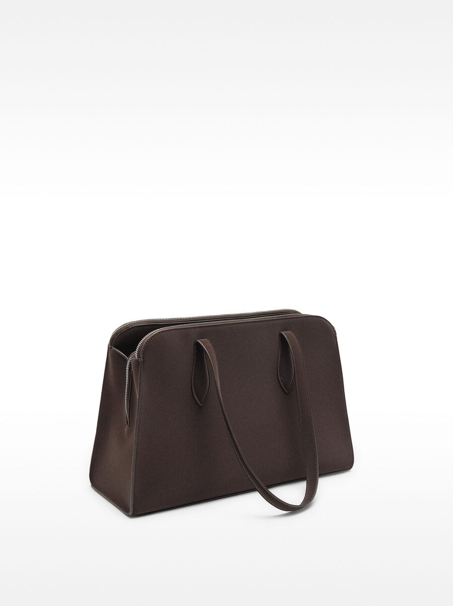 Bag for laptop with soft texture