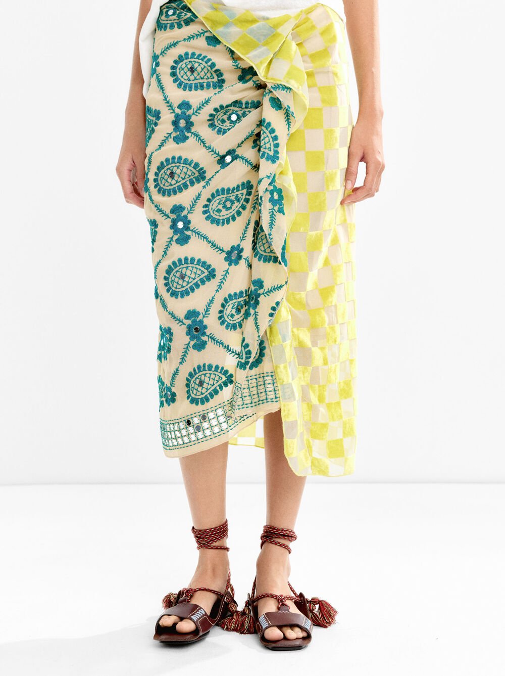 SITARA CAPSULE Faldilla