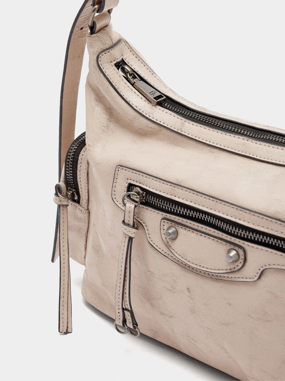 Shoulder bag with aged effect