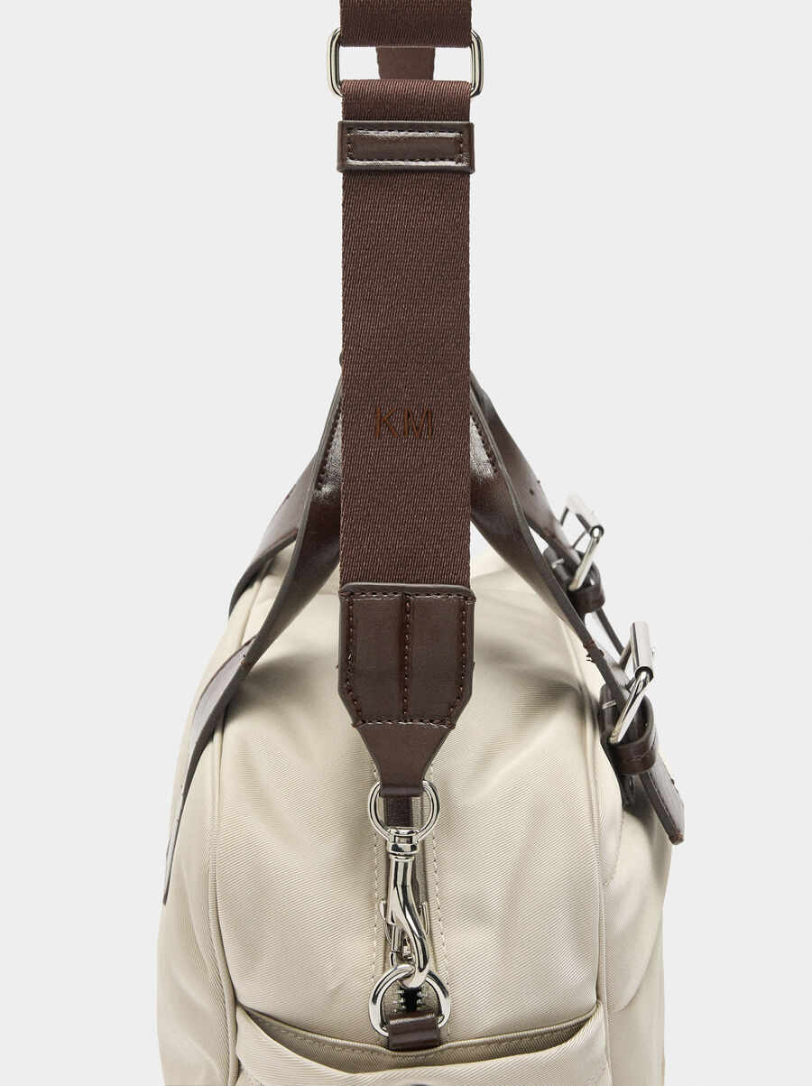 Bolso tote de nylon con bandolera 