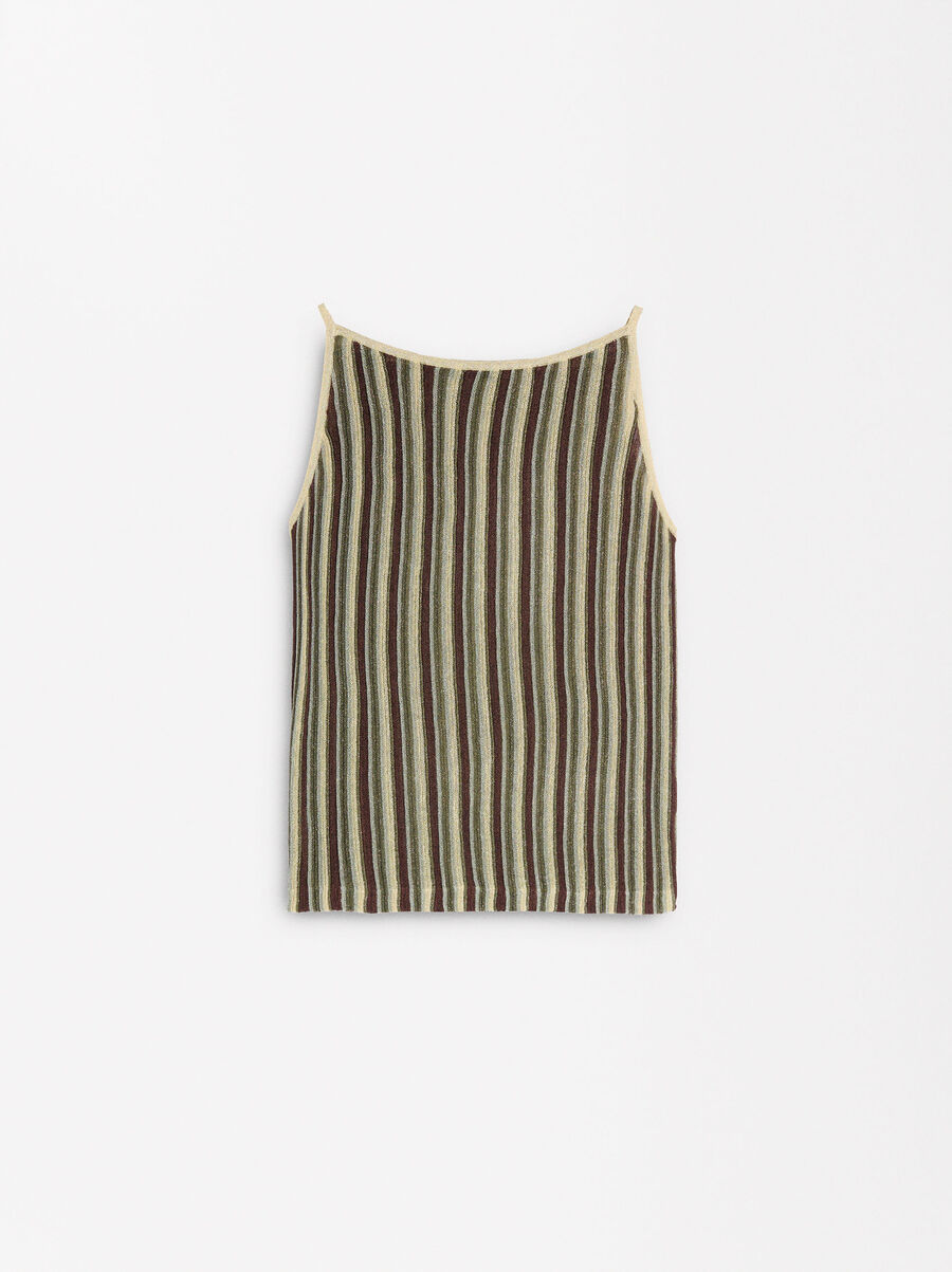 Ribbed top with shiny effect