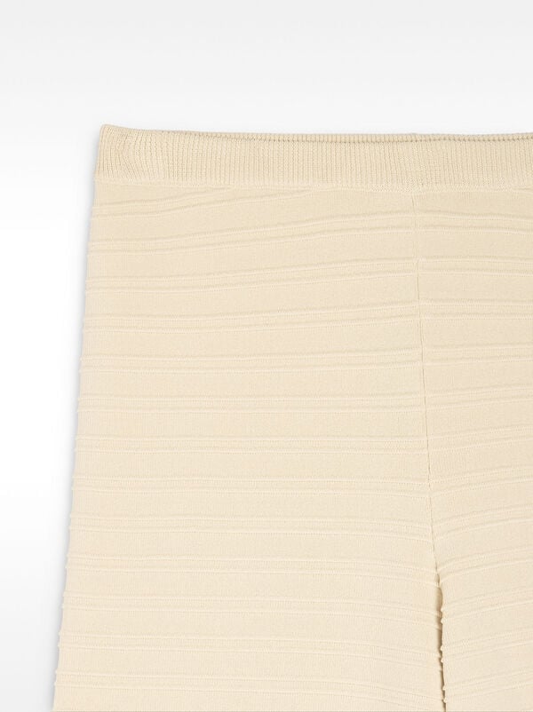 Ribbed knit trousers