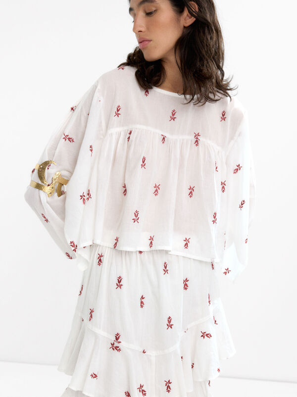 Embroidered blouse 100% cotton