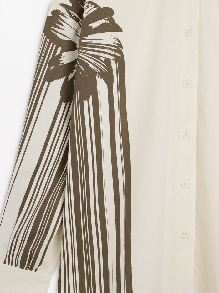 Camisa de algodão com flor
