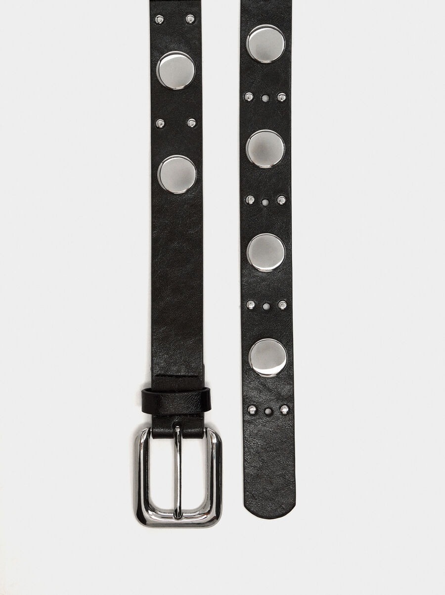 Belt with studs