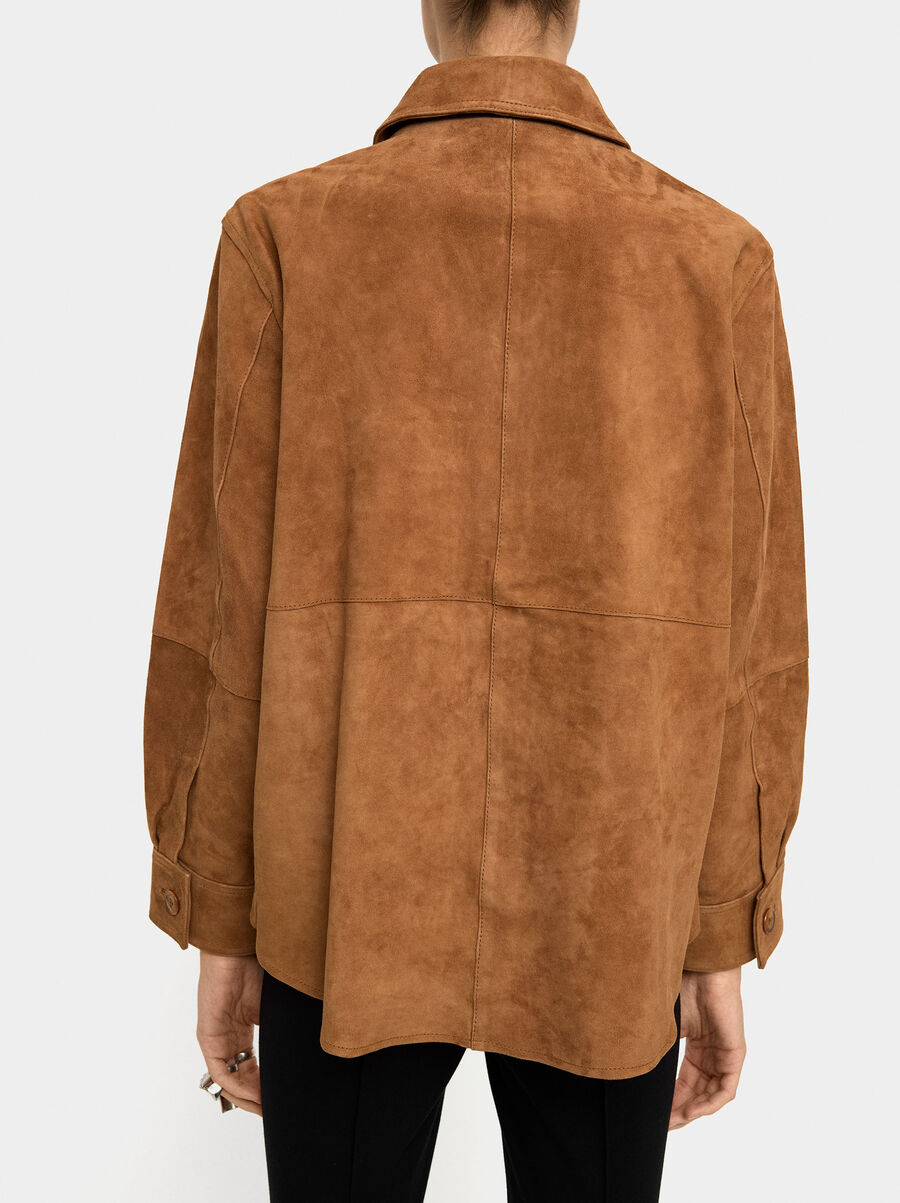 Sobrecamisa de piel ante