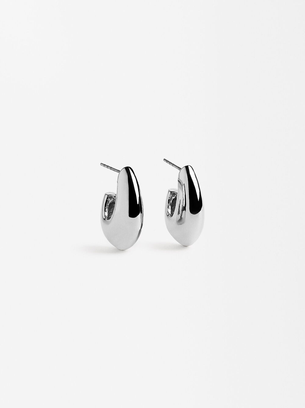 Medium oval earrings