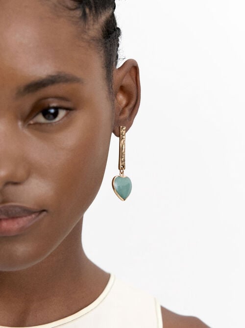 Bar earrings with stone hearts