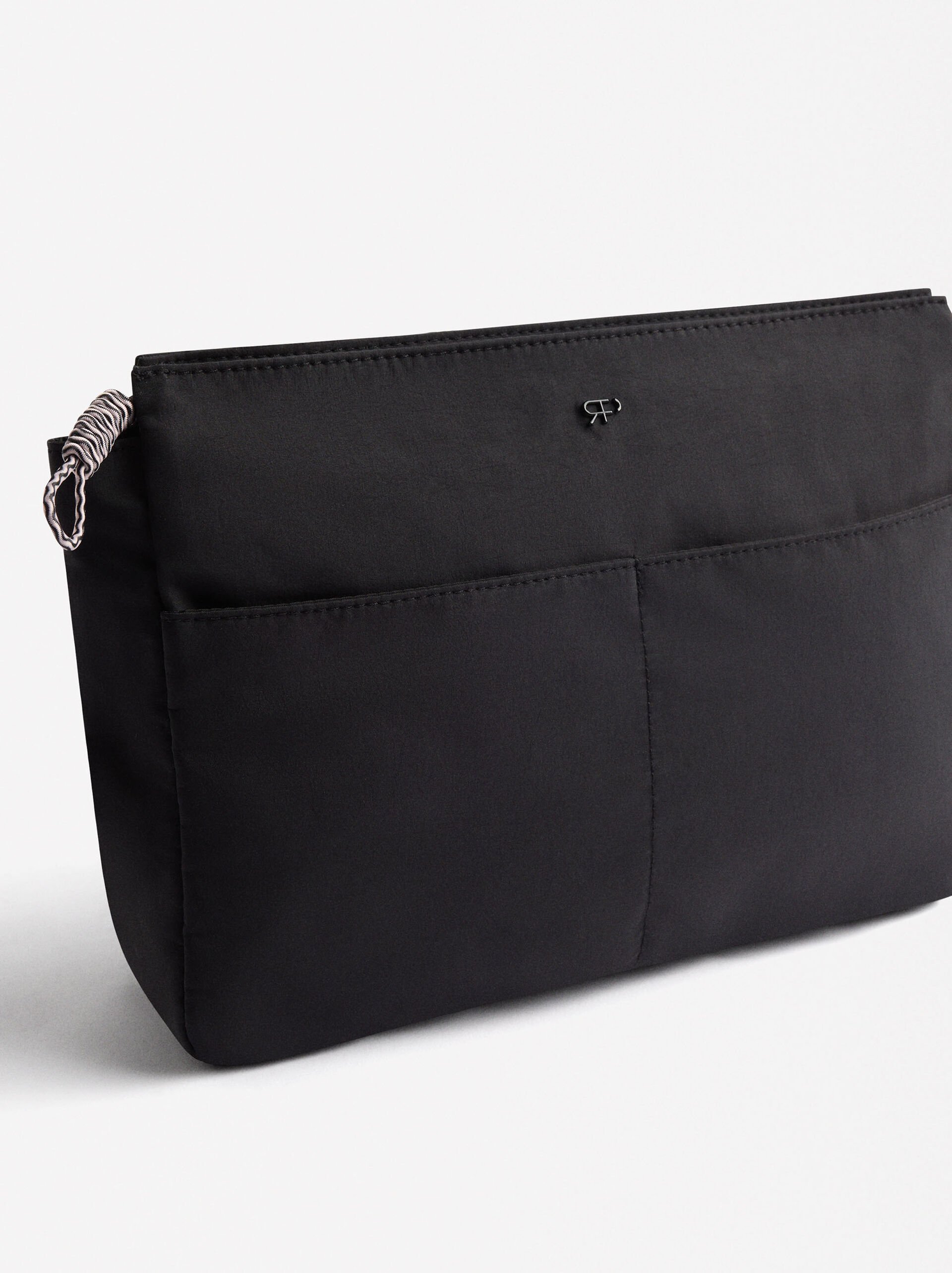 Nylon cosmetic bag image number 1.0