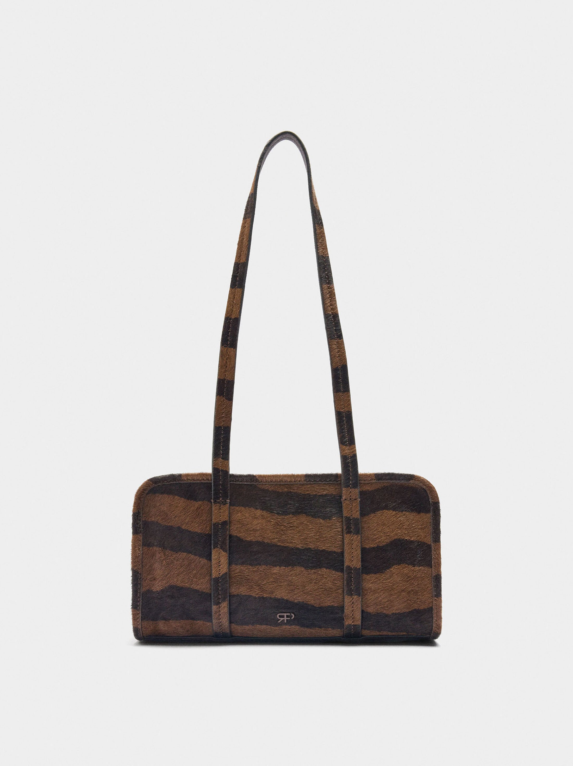 Bolso bowling de piel estampado animal image number 5.0