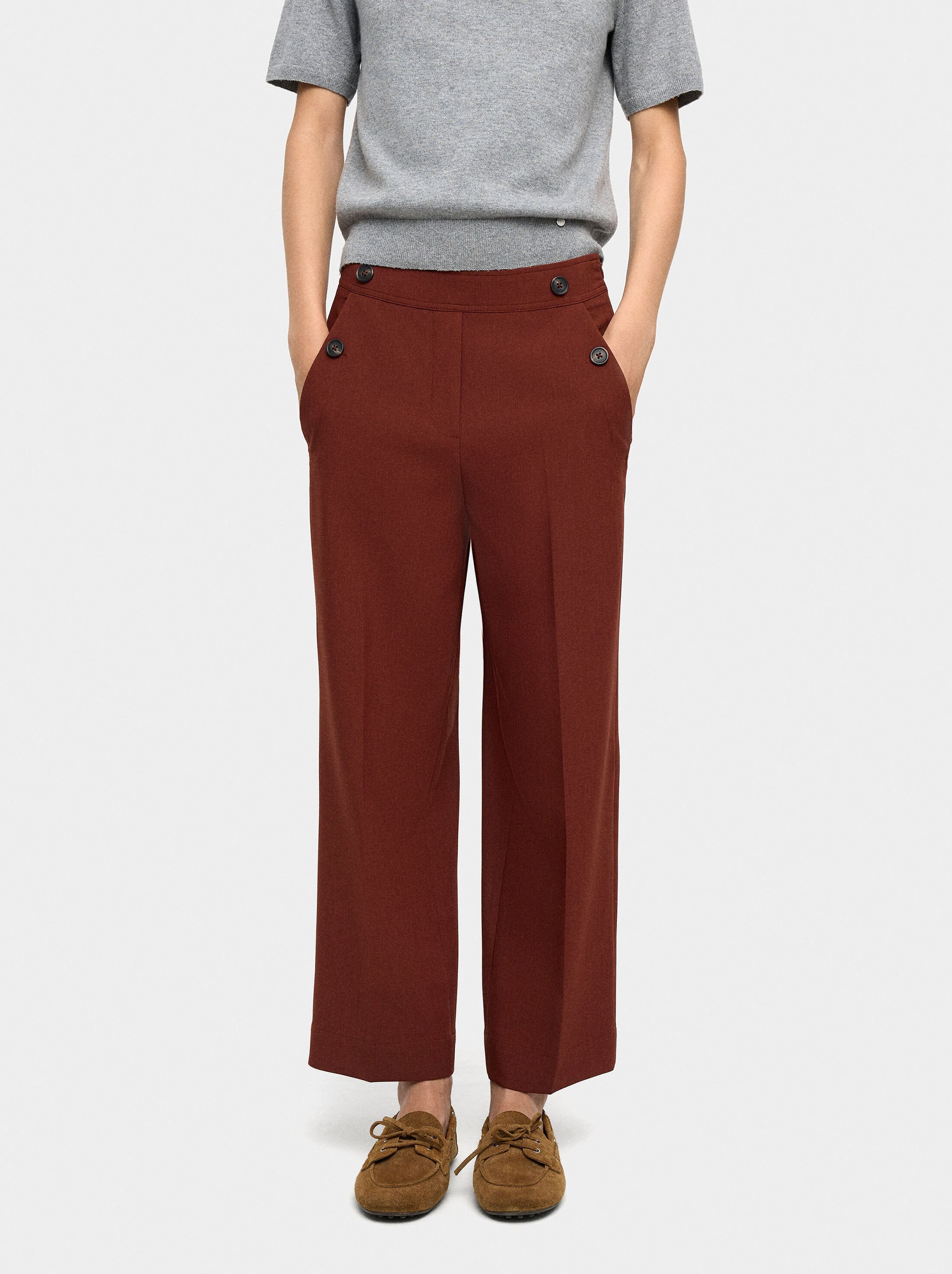 Pantalons fluidos con bolsillos image number 2.0