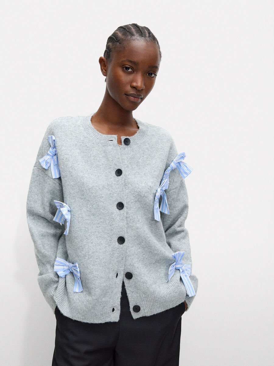 Cardigan with bow details