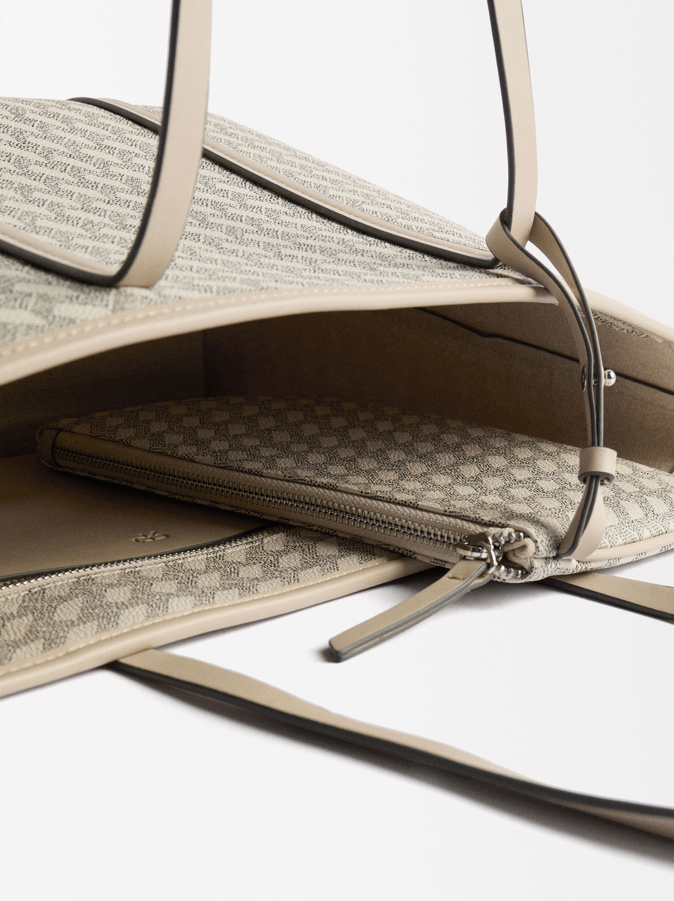 Bolso shopper estampada image number 3.0
