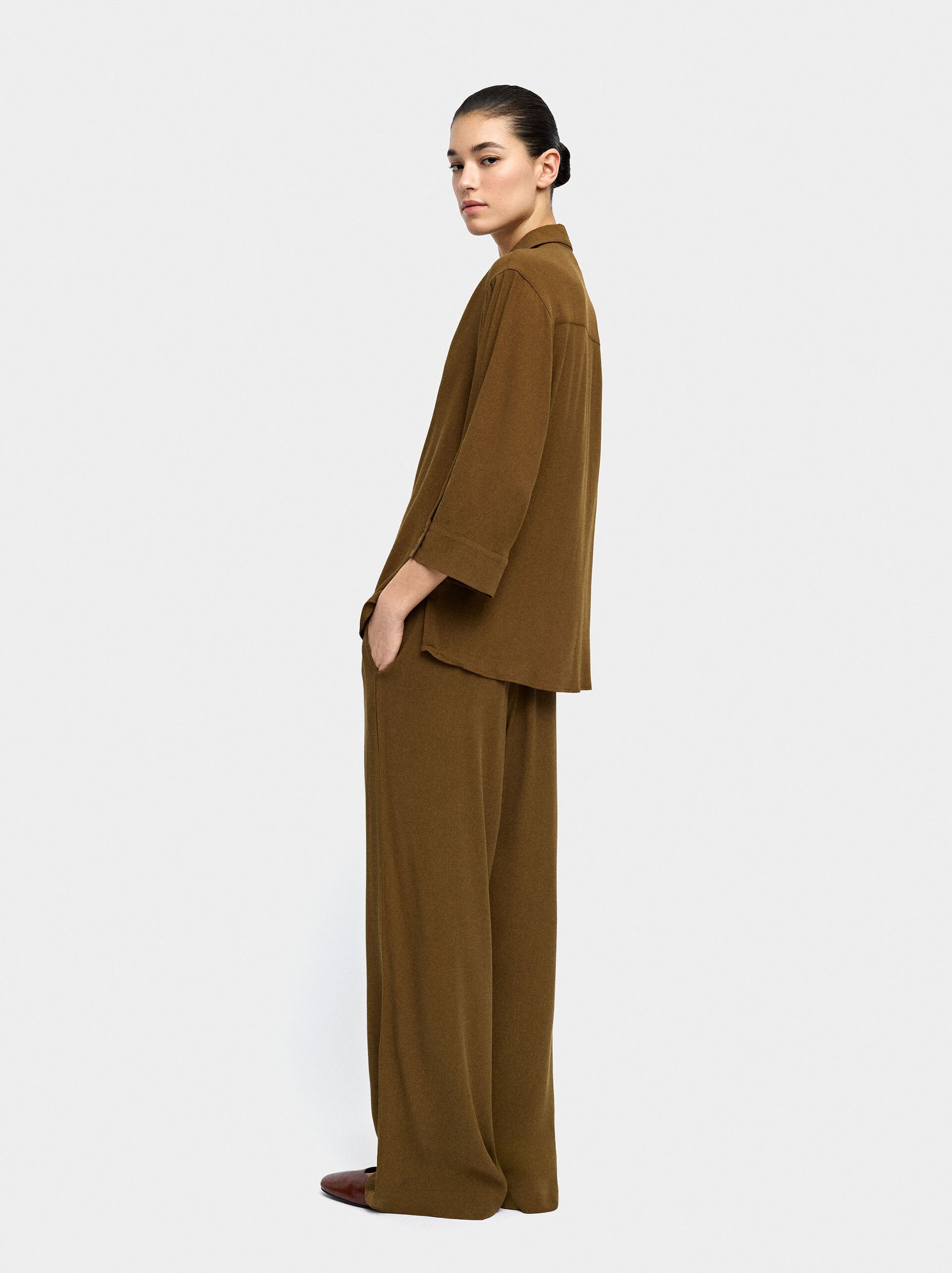 Trousers of lyocell with elastic waist image number 3.0