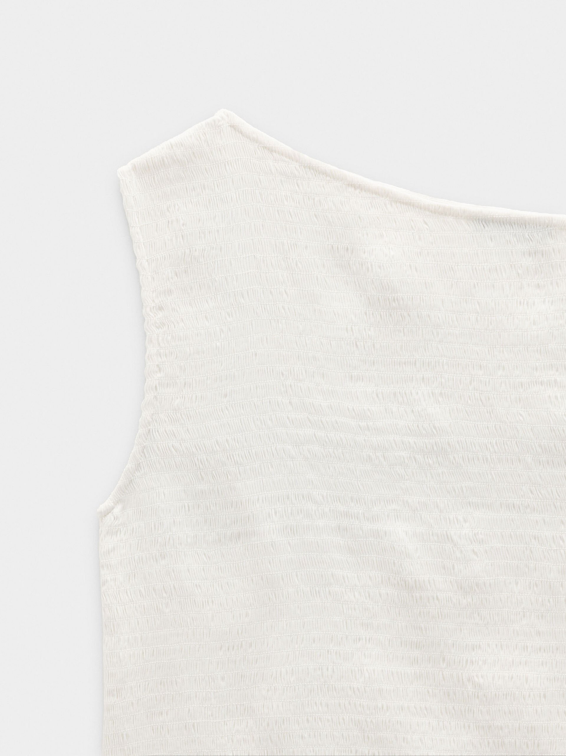 Asymmetric top with texture image number 6.0