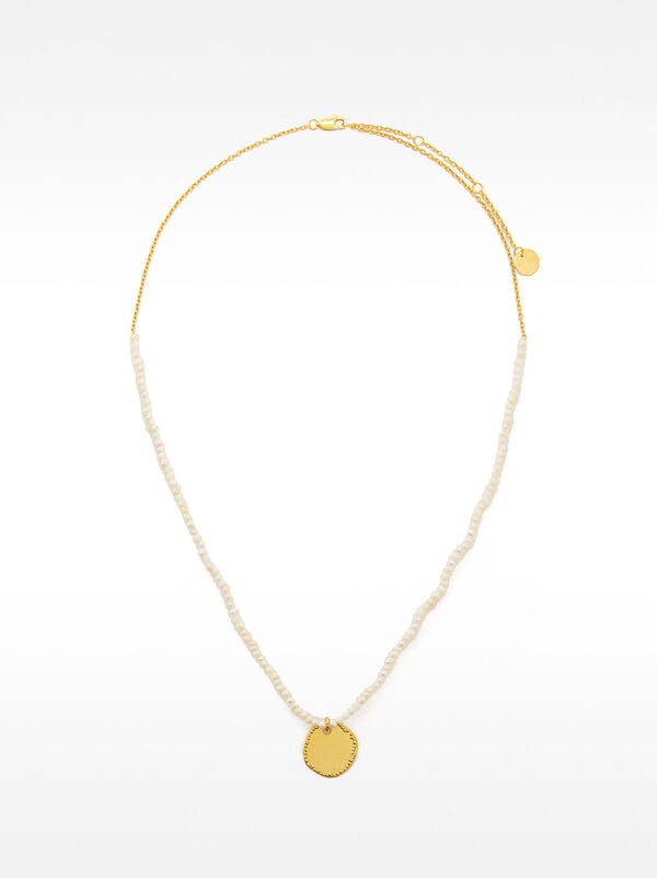 Freshwater pearl necklace with medal - 925 sterling silver