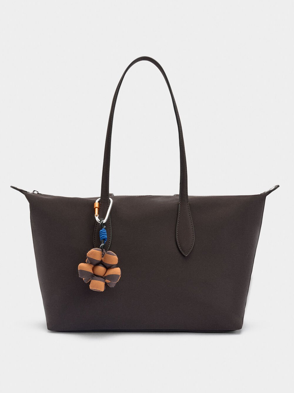 Sac shopper texture douce avec pendentif