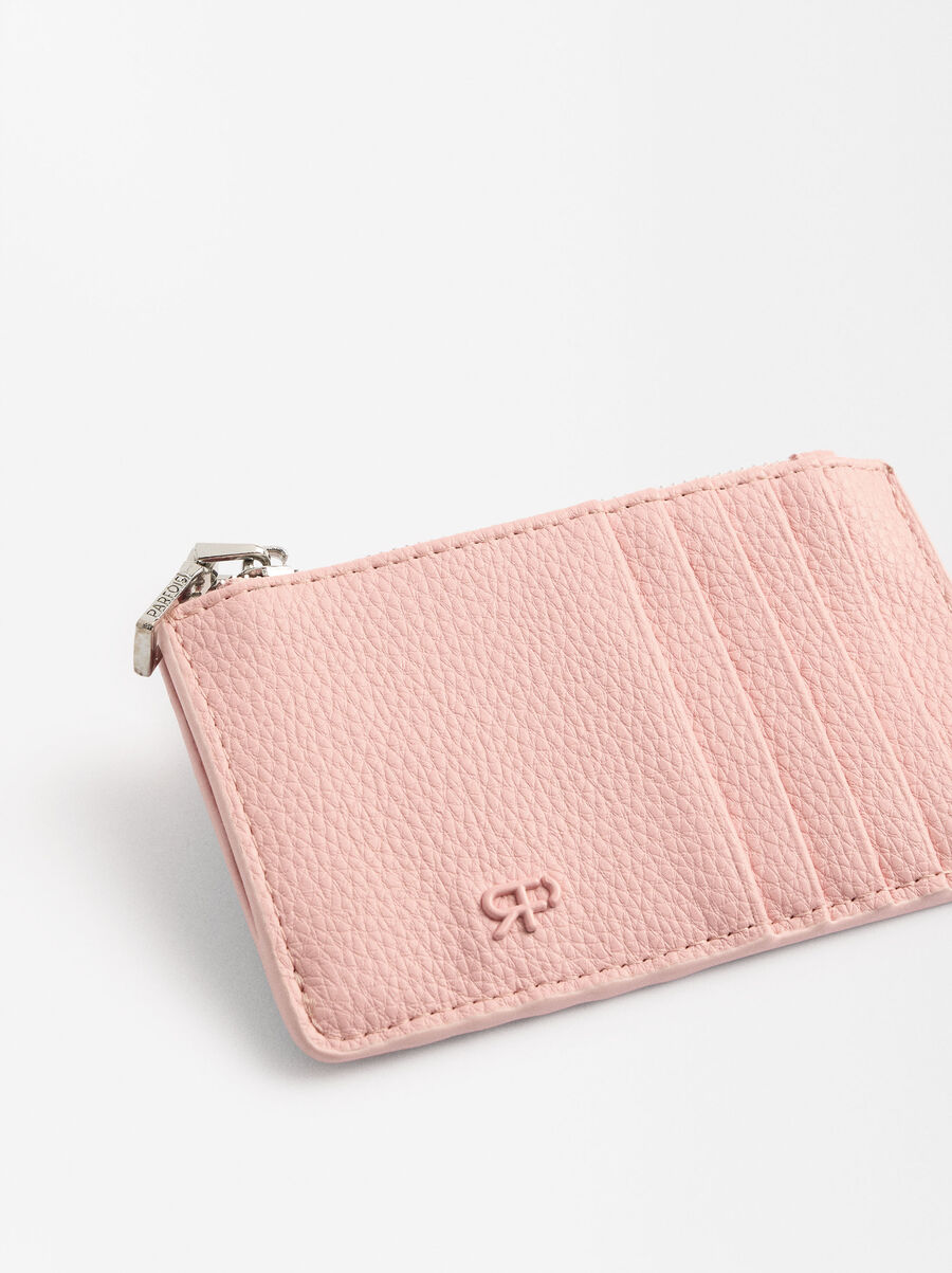 Textured card holder