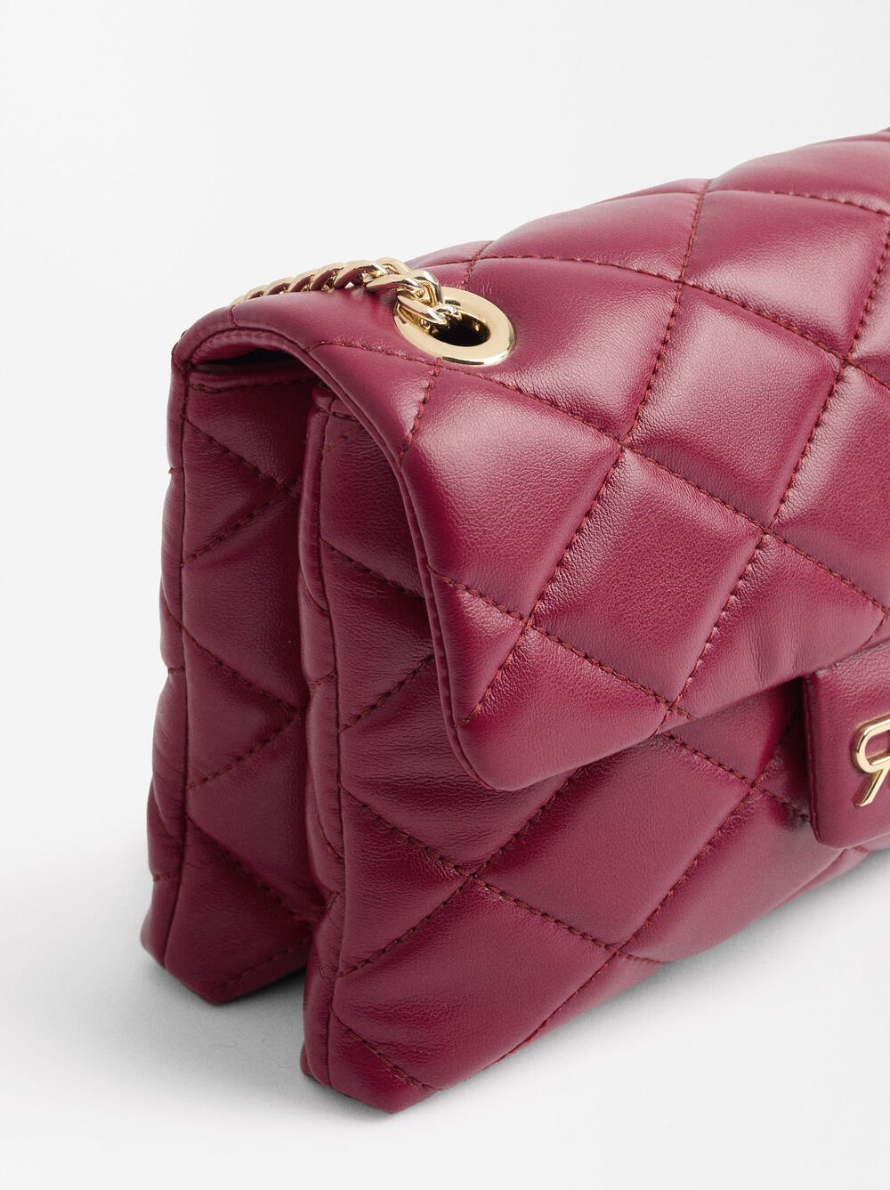 Bolso de hombro acolchado