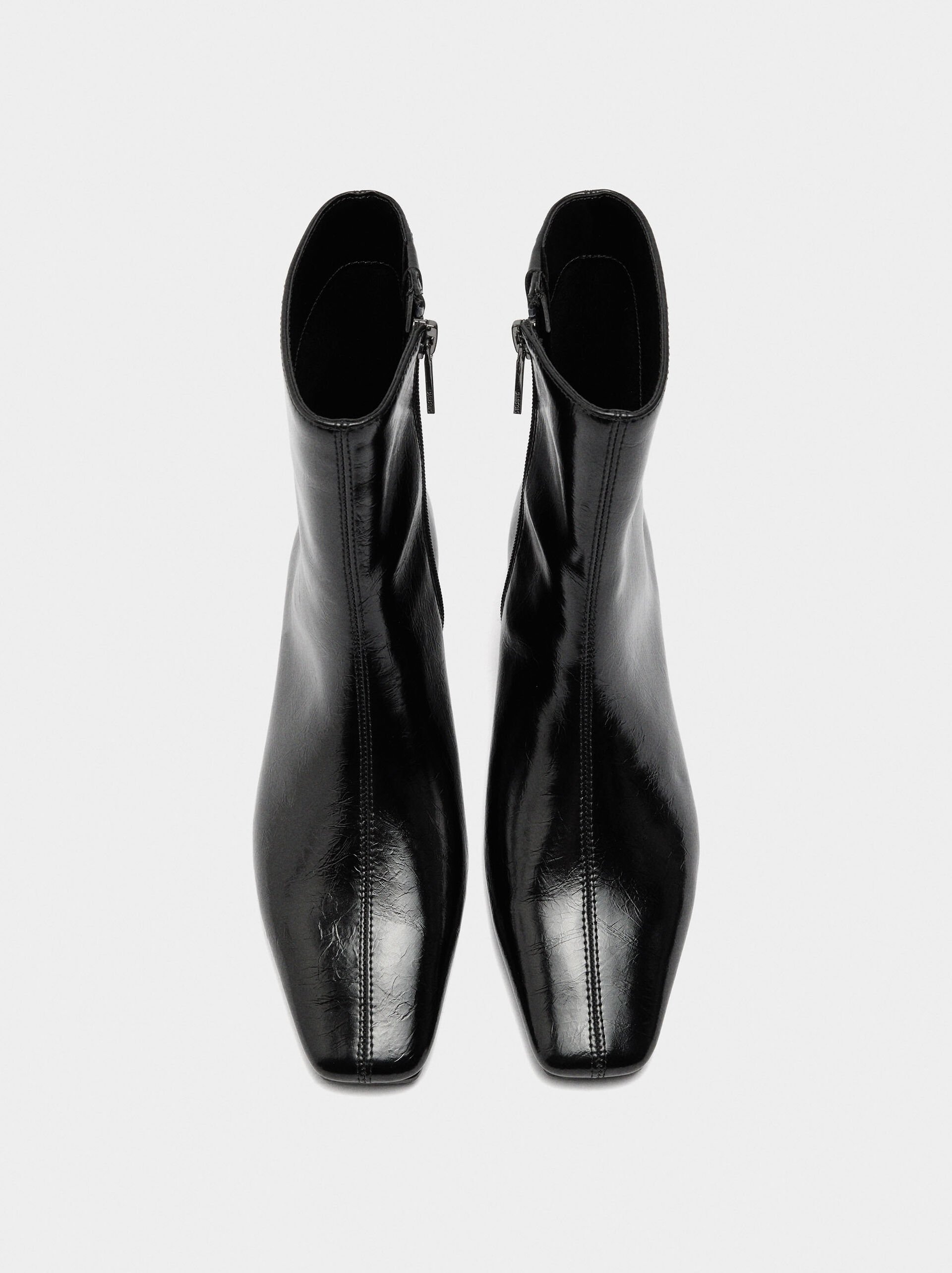 Bottines avec surpiqûres talon bas image number 0.0