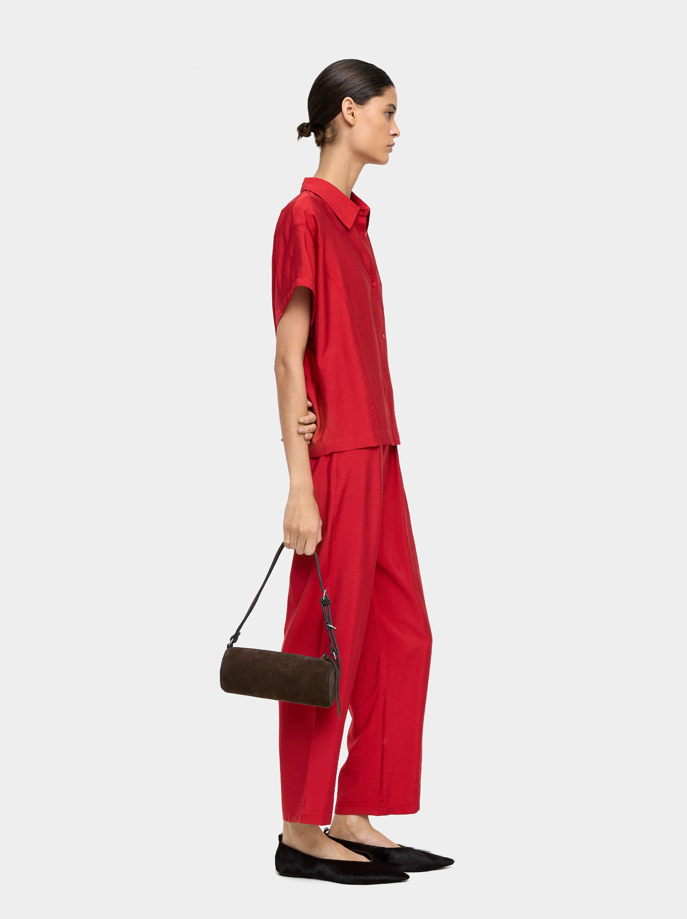 Trousers with elastic waist and crinkled effect image number 0.0