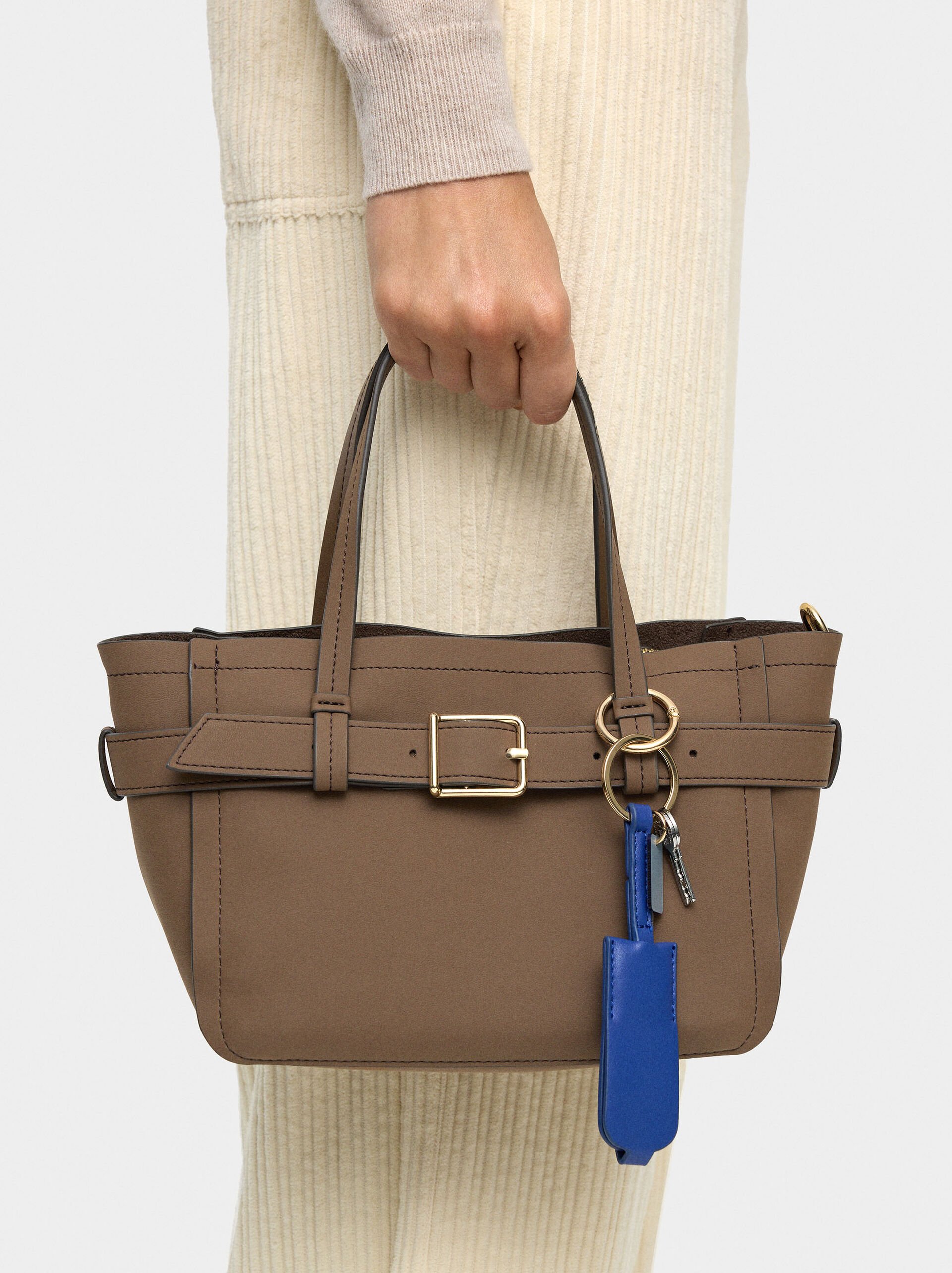 Tote bag with belt and pendant image number 1.0