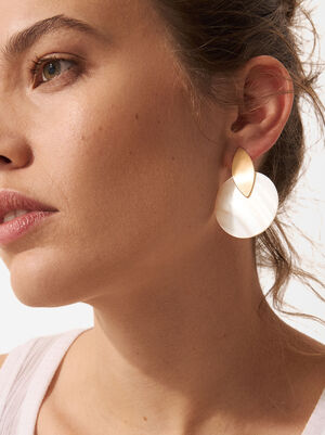 Mother-Of-Pearl Earrings image number 1.0