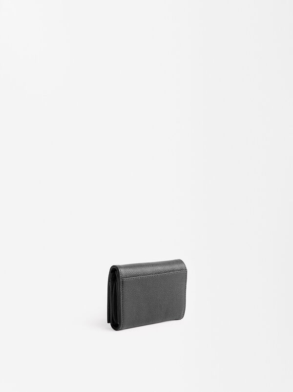 Leather cardholder