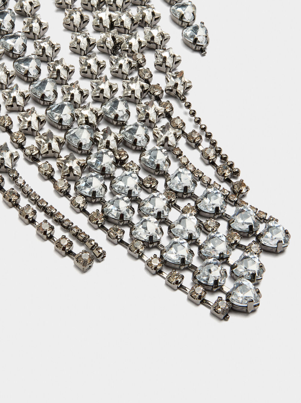 Short bib necklace with hearts and stars