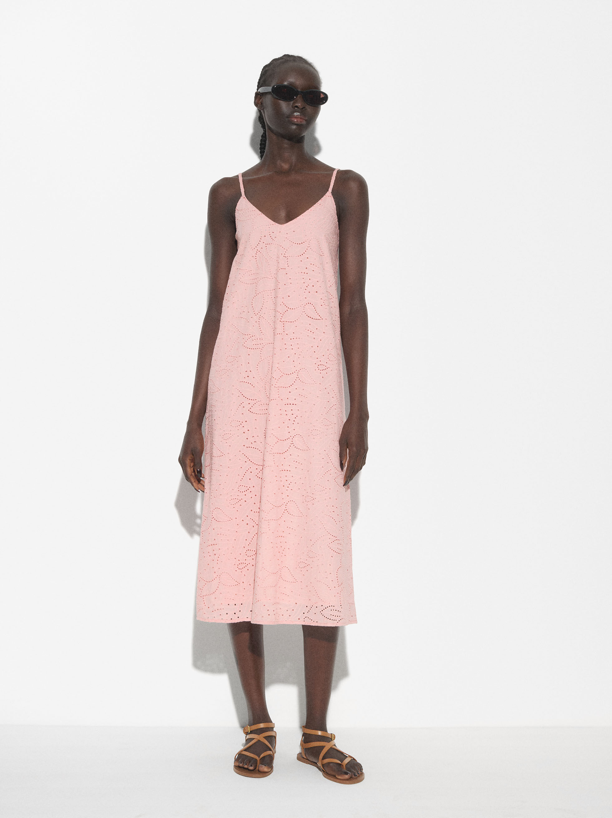 Online Exclusive Dress With Openwork Embroidery Pink Parfois