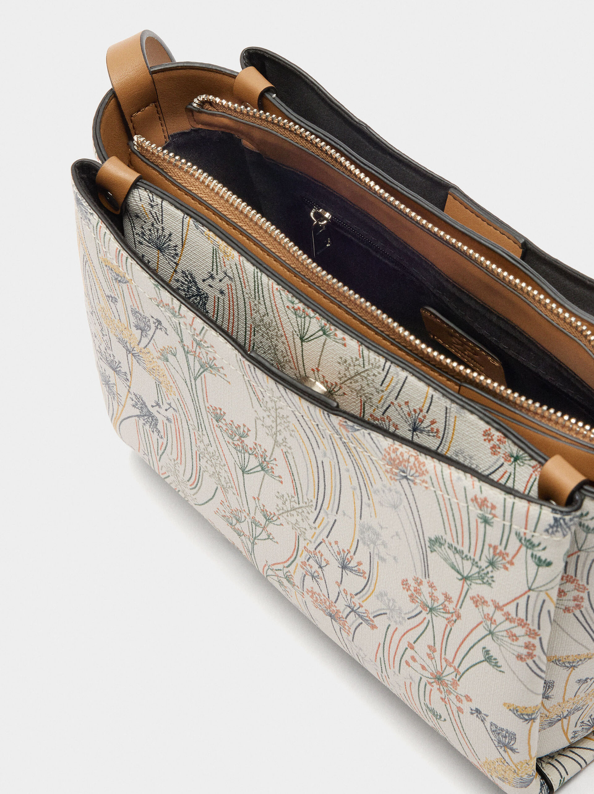 Floral printed crossbody bag image number 3.0