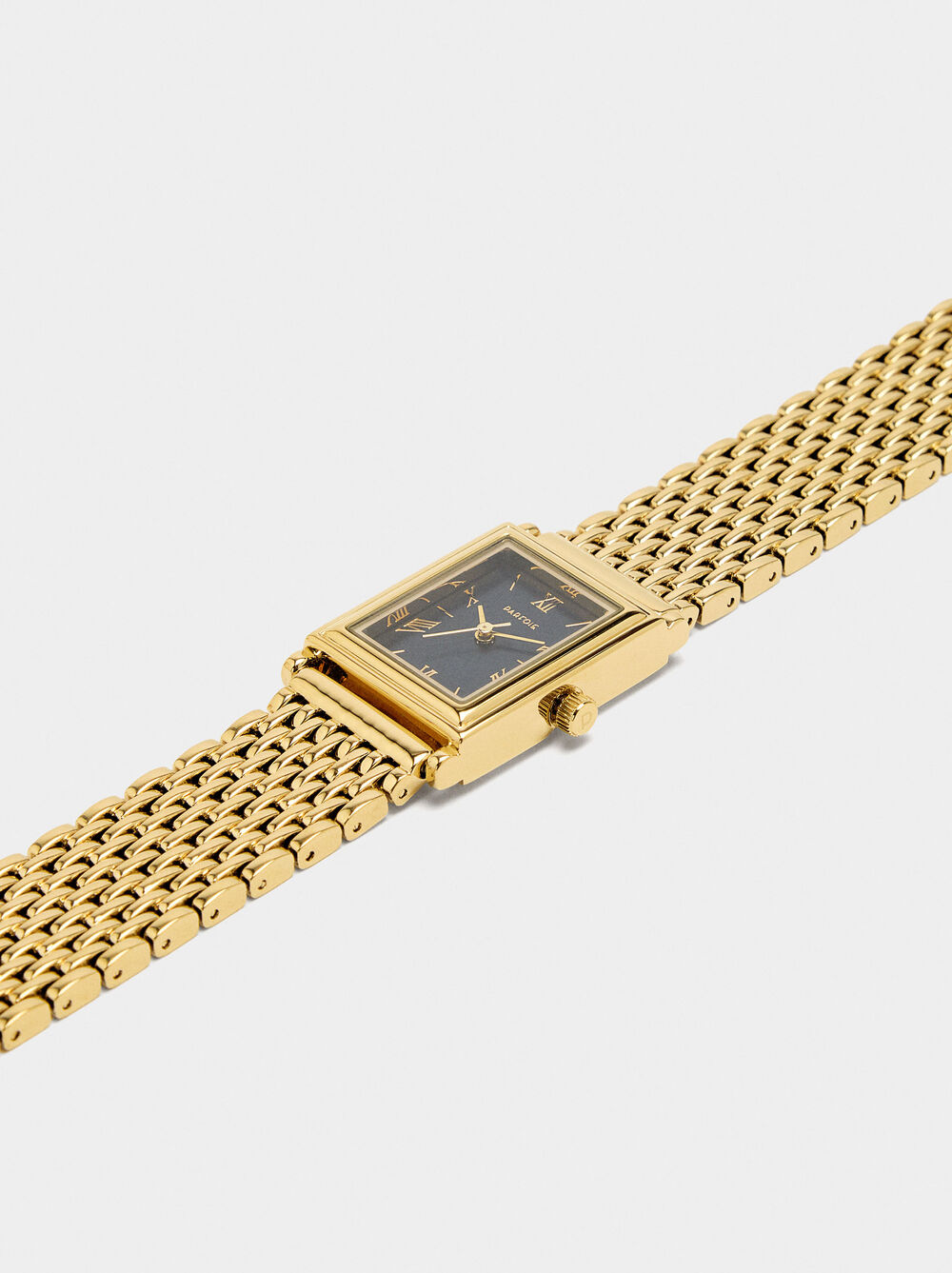 Rectangular watch with metal strap