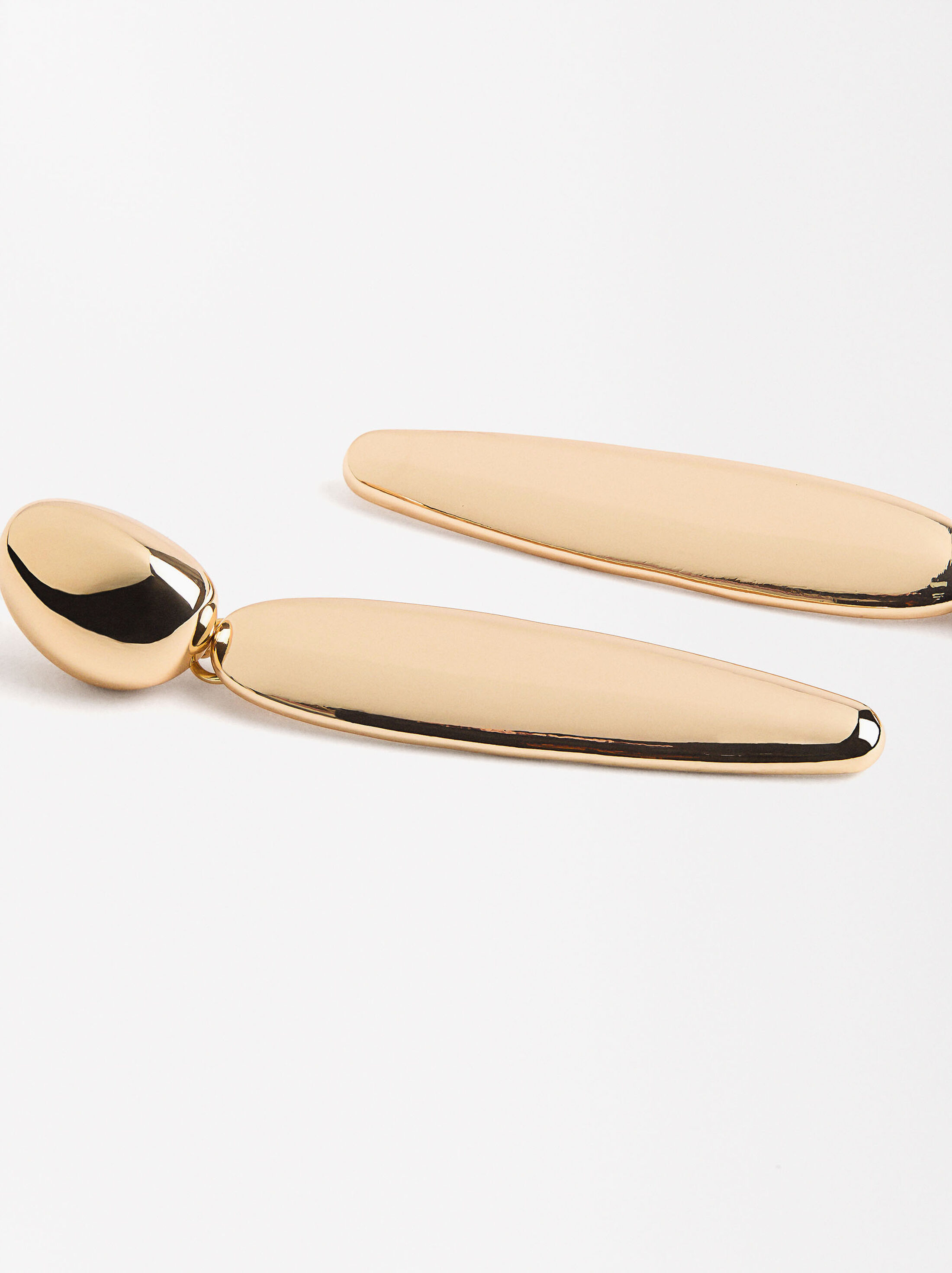 Elongated earrings image number 2.0