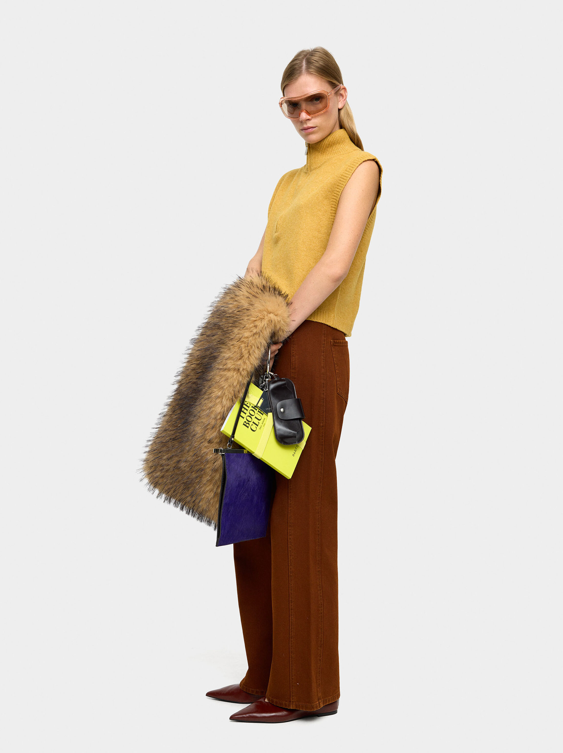 Armilla de malla amb tancament de cremallera image number 0.0