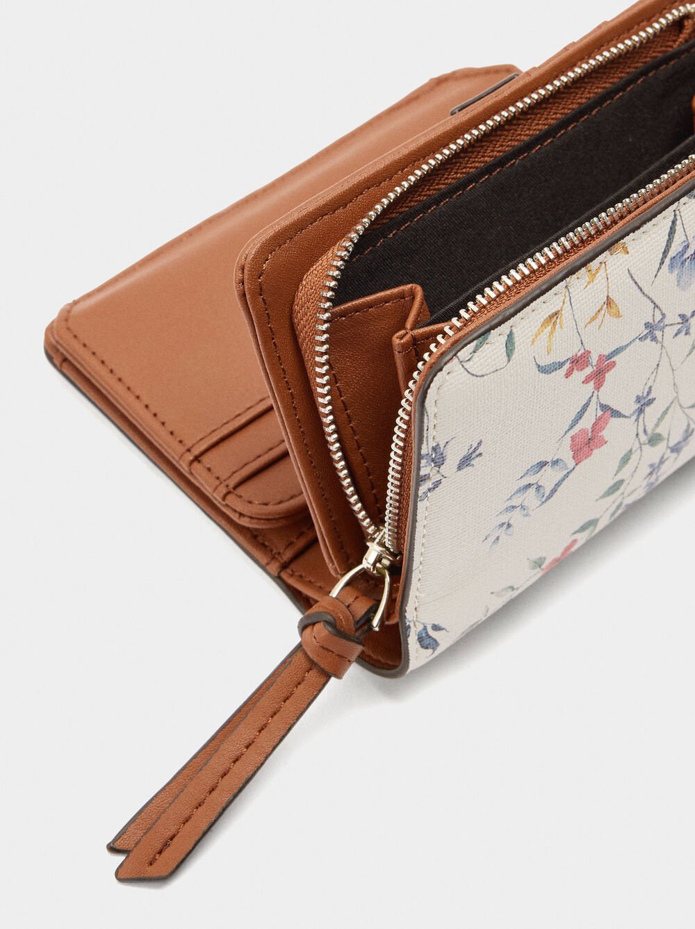 Floral printed wallet