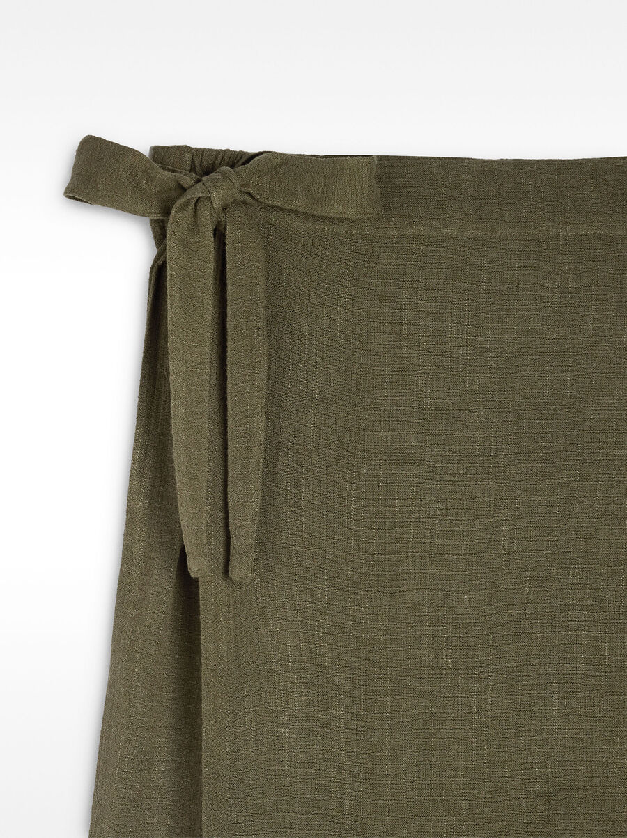 Long skirt with linen blend