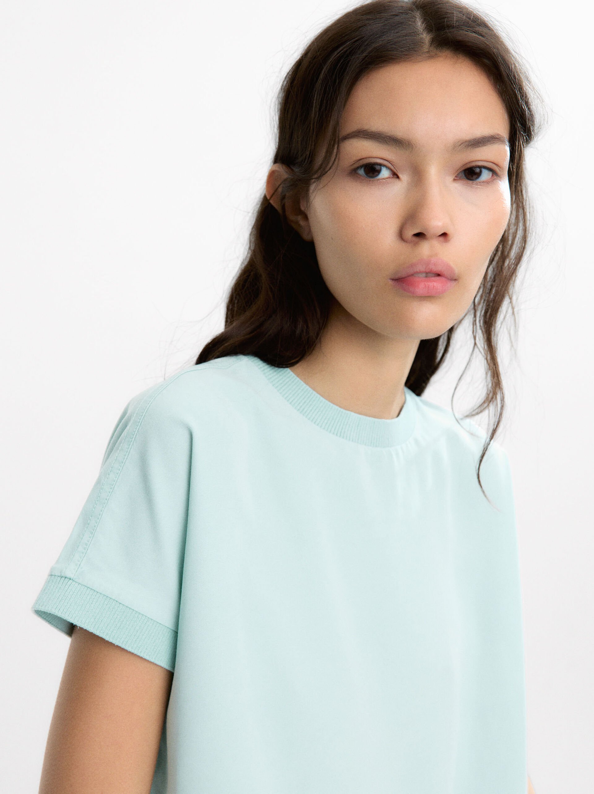 Top with ribbed details image number 4.0