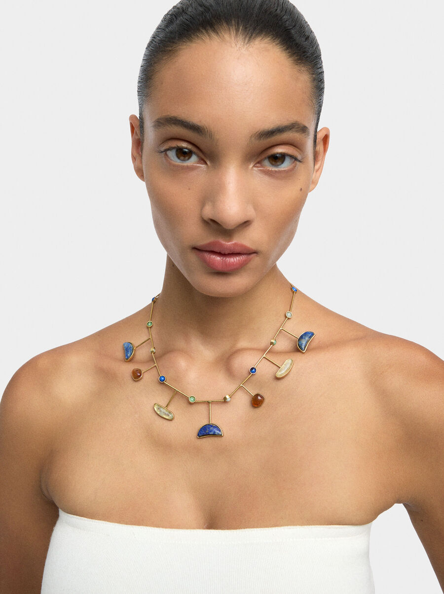 Rigid necklace with multicolor stones