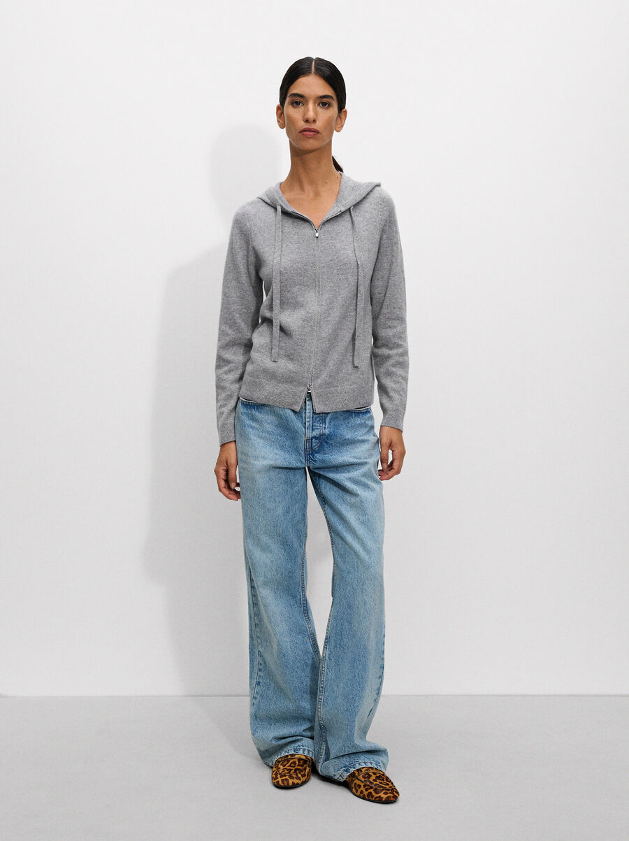 100% cashmere cardigan with hood