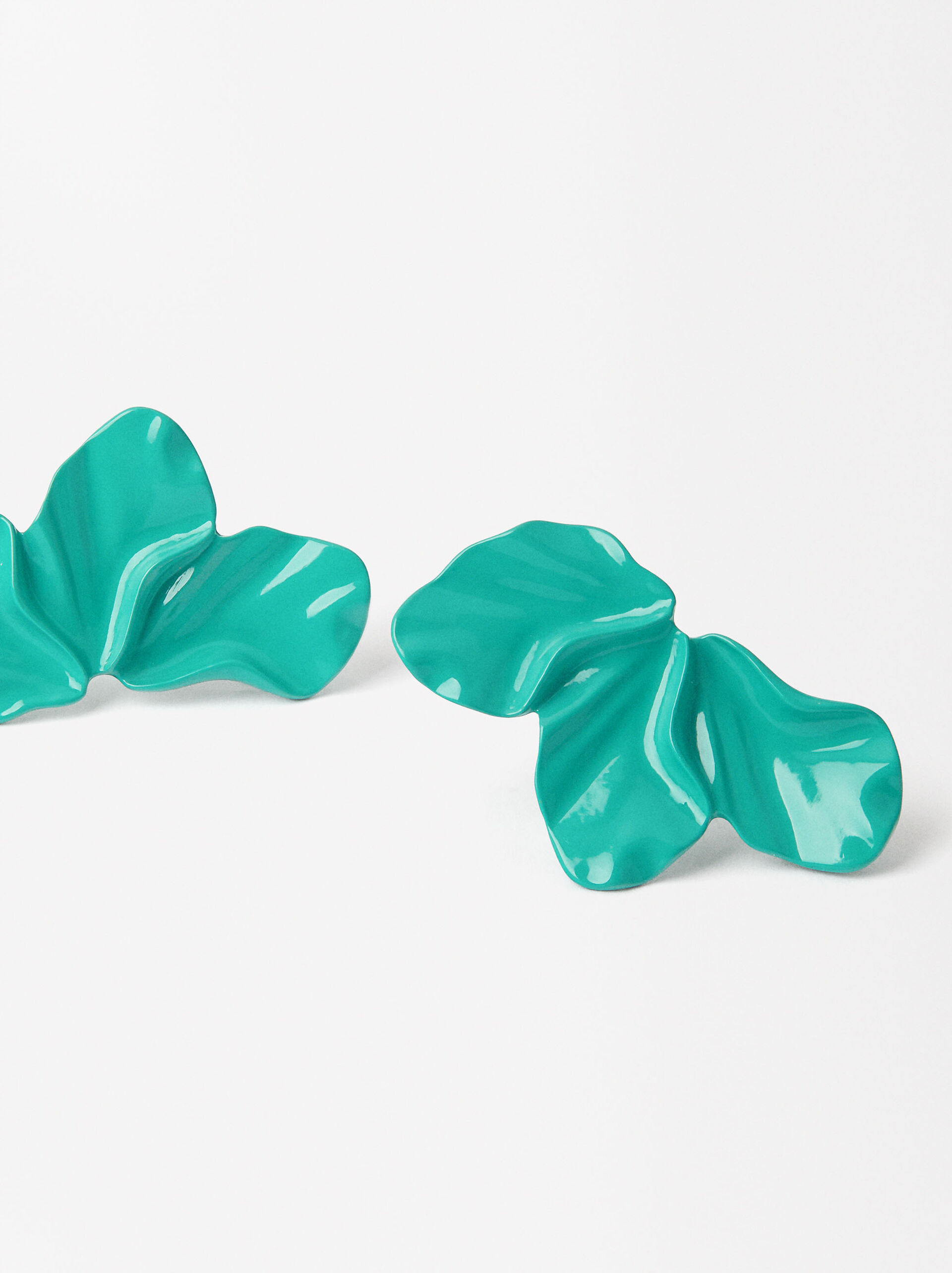 Acrylic flower earring image number 1.0