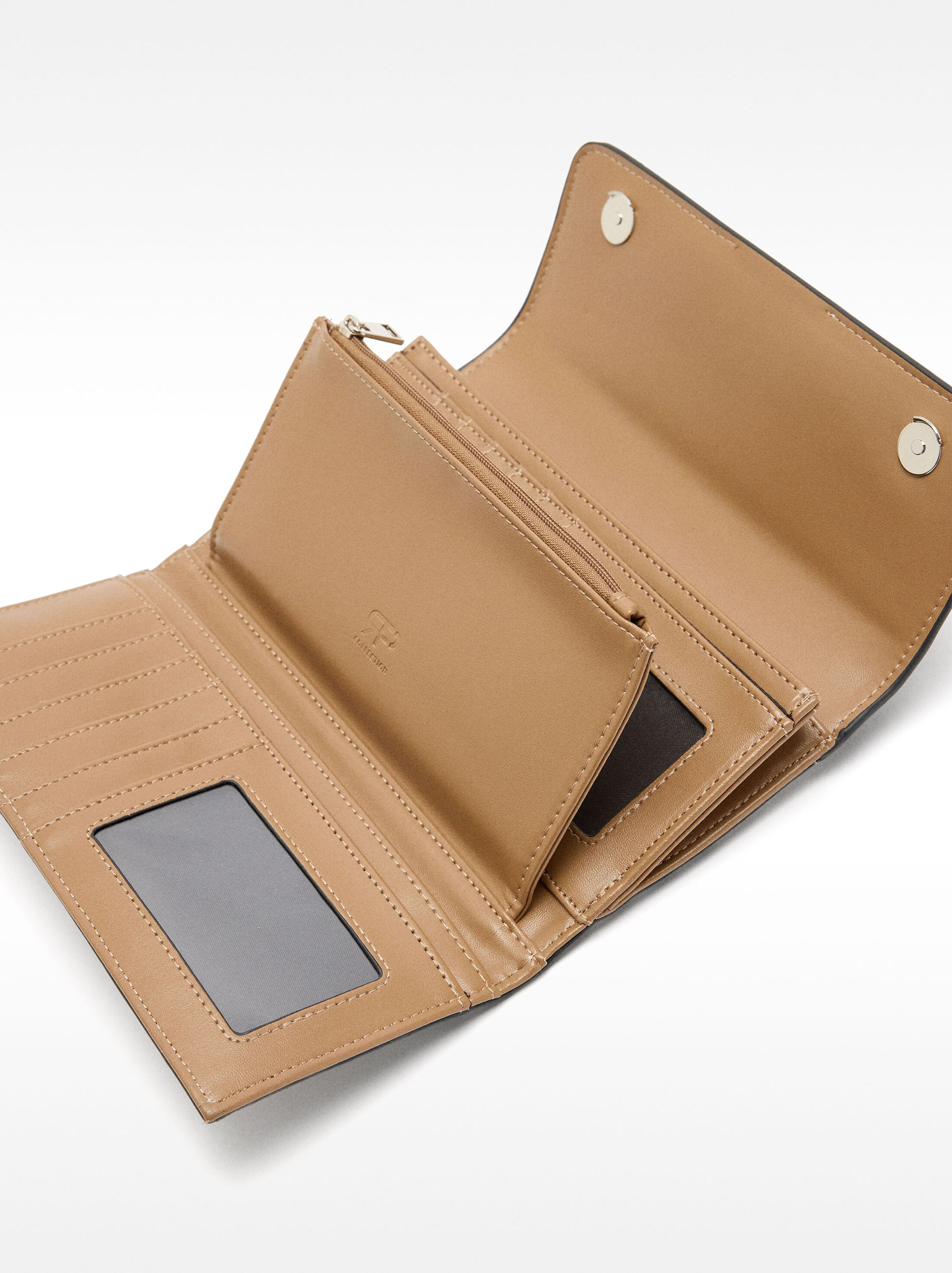 Squares-printed wallet L image number 3.0