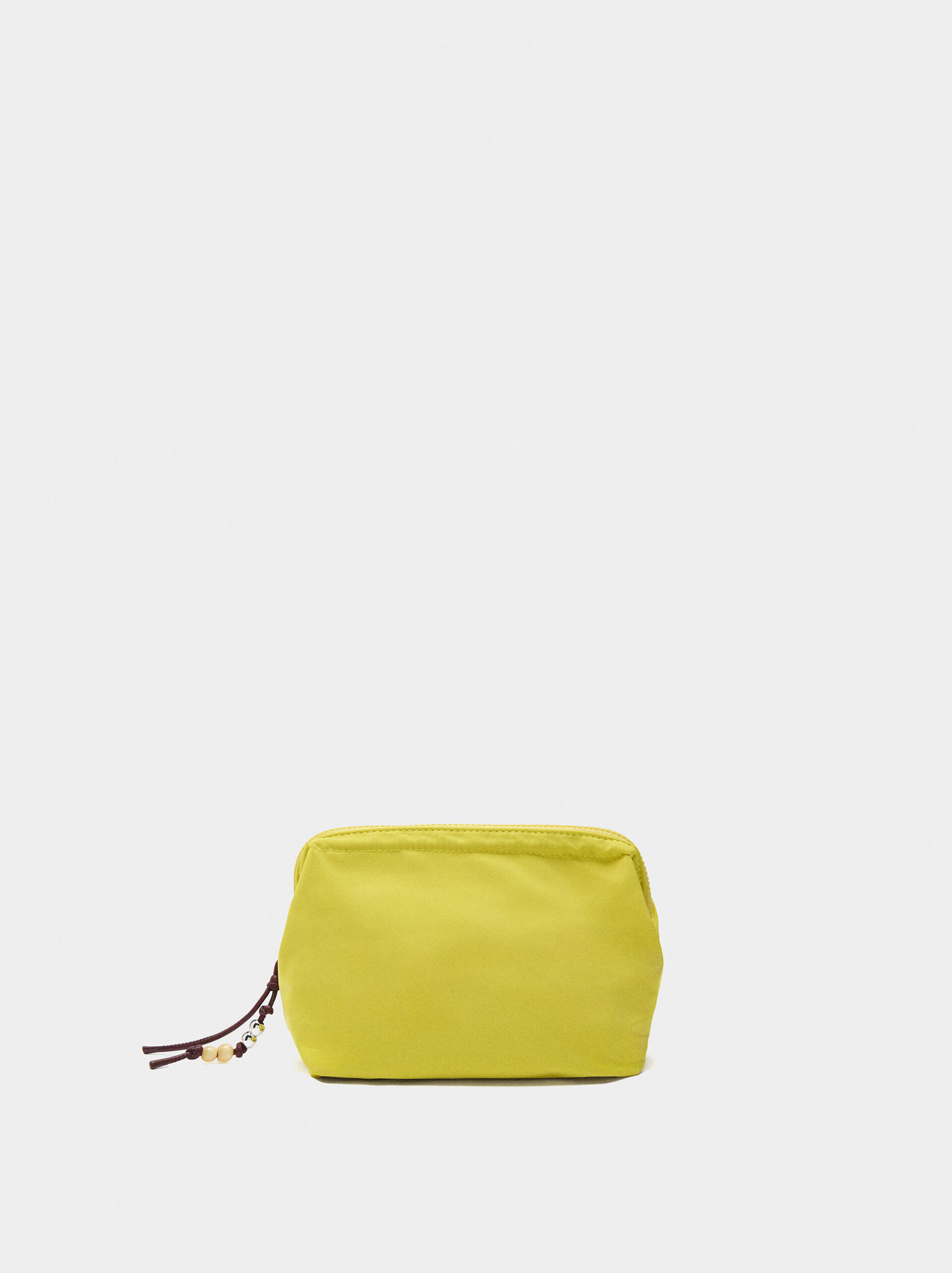 Plain nylon necessaire image number 0.0