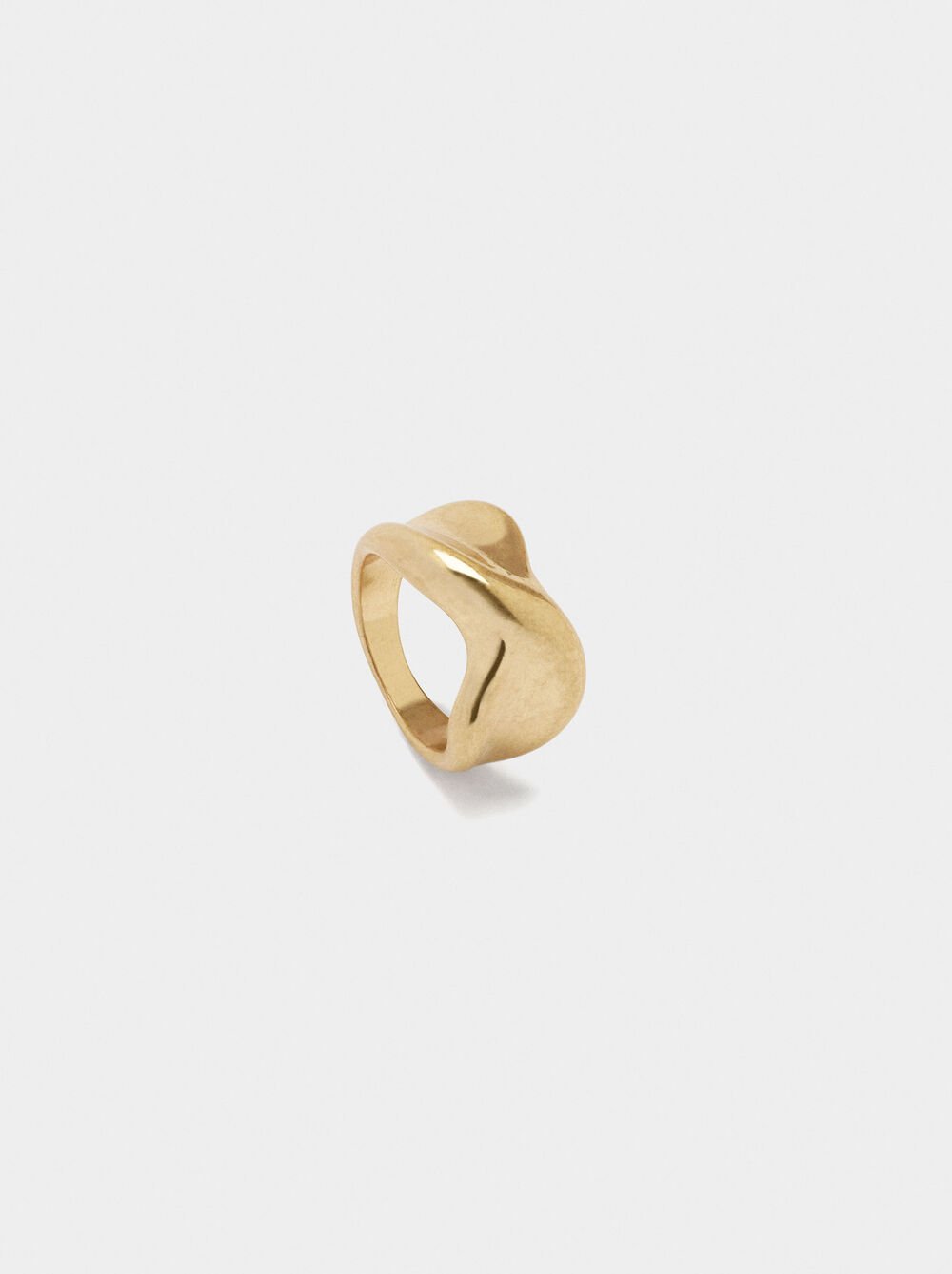 Ring with embossed detail