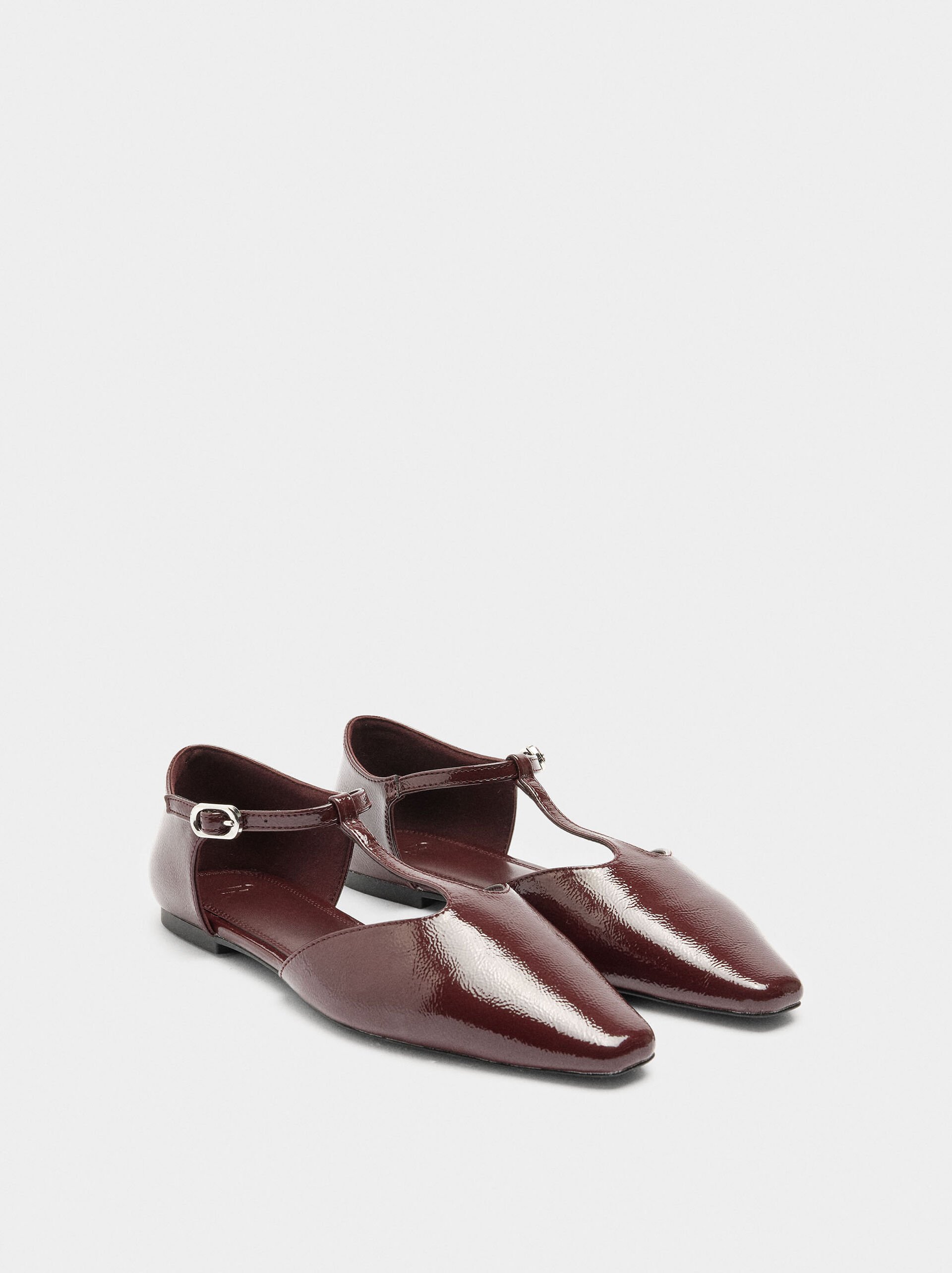 Ballet flats T-bar with buckle image number 2.0