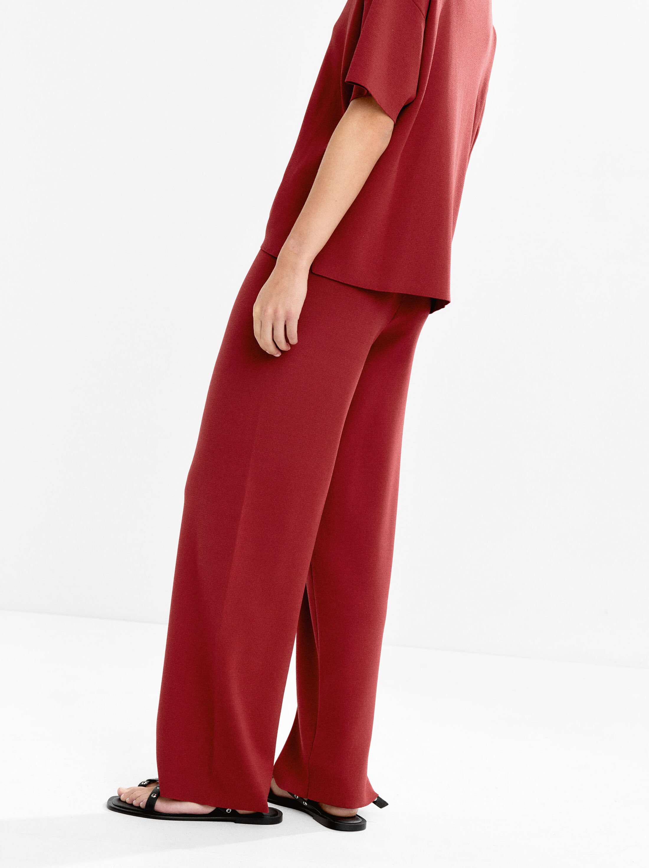 Elastic waist knit trousers image number 3.0