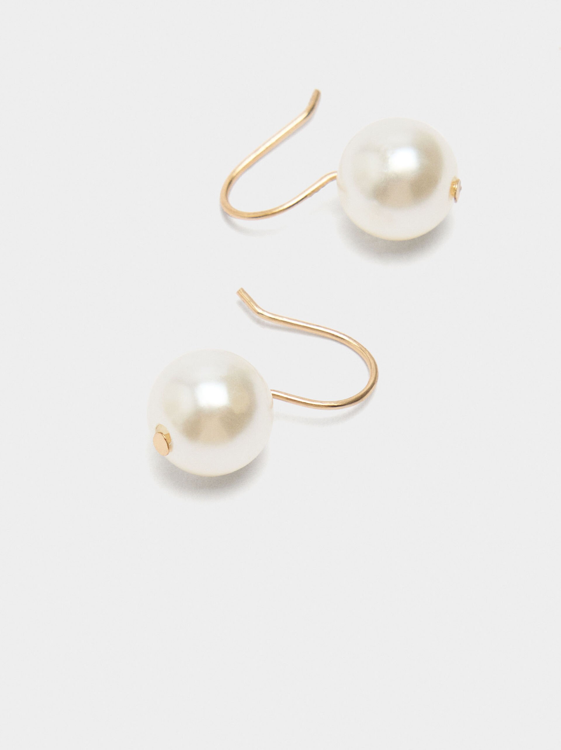 Earrings with pearls image number 1.0
